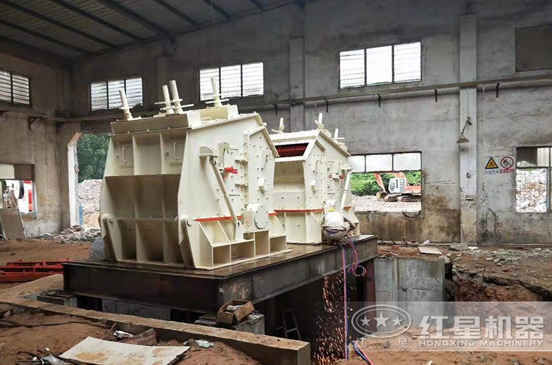 反擊式破石子整形機(jī) 反擊式破石子整形機(jī)