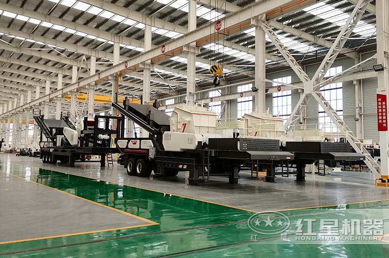 青石移動(dòng)破碎機(jī) 青石移動(dòng)破碎機(jī)