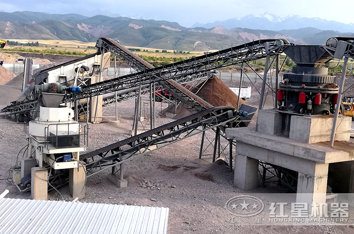 風化砂制砂機作業現場